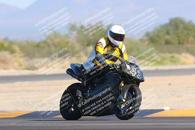 media/Nov-06-2023-Moto Forza (Mon) [[ce023d0744]]/4-Beginner Group/Session 3 (Turn 2)/